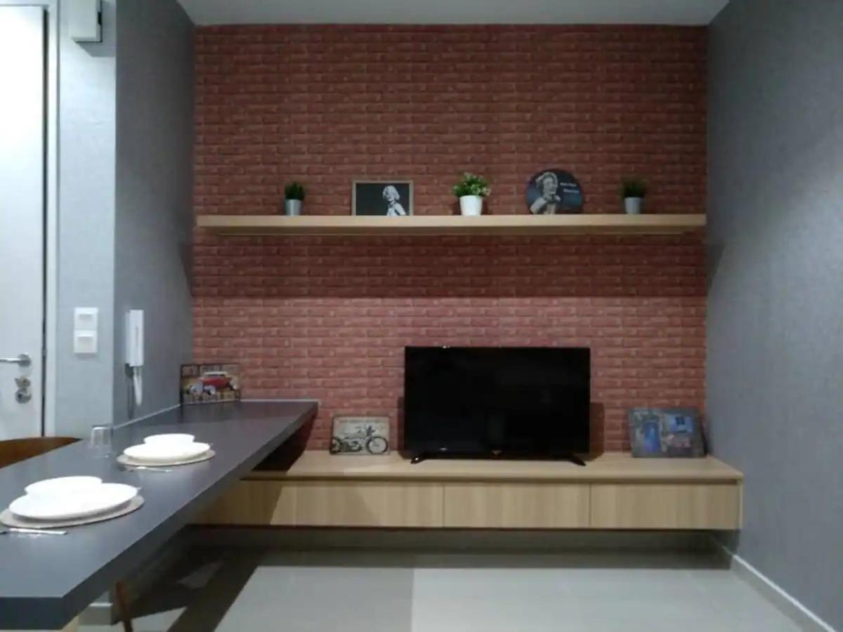 Happy Holiday,i-soho, I-city, ,free Wifi & Parking *