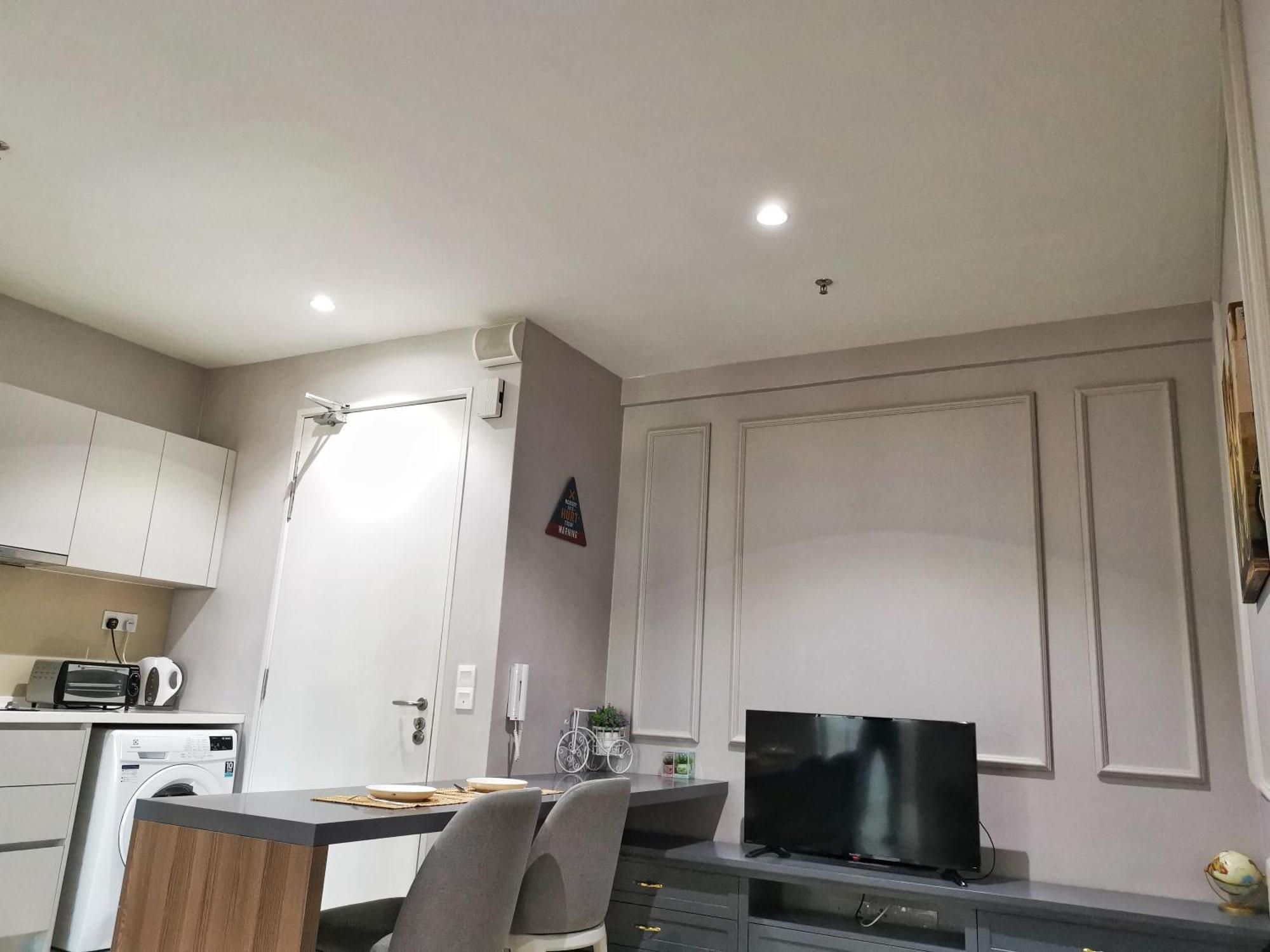 Apartment Happy Holiday,i-soho, I-city, ,free Wifi & Parking