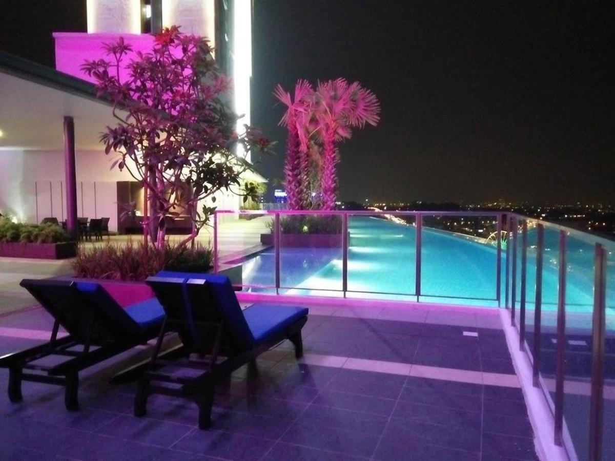 Apartment Happy Holiday,i-soho, I-city, ,free Wifi & Parking Shah Alam