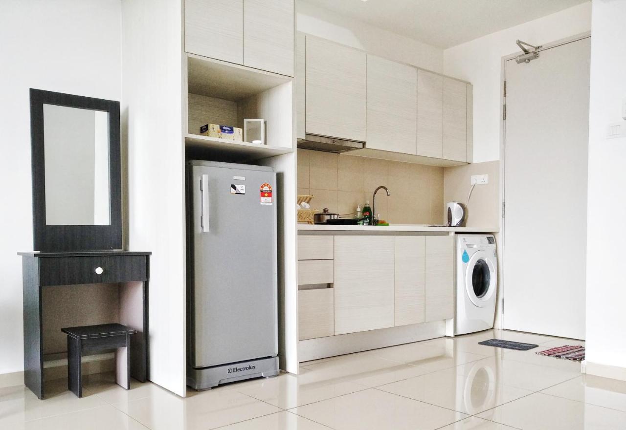 Apartment Happy Holiday,i-soho, I-city, ,free Wifi & Parking
