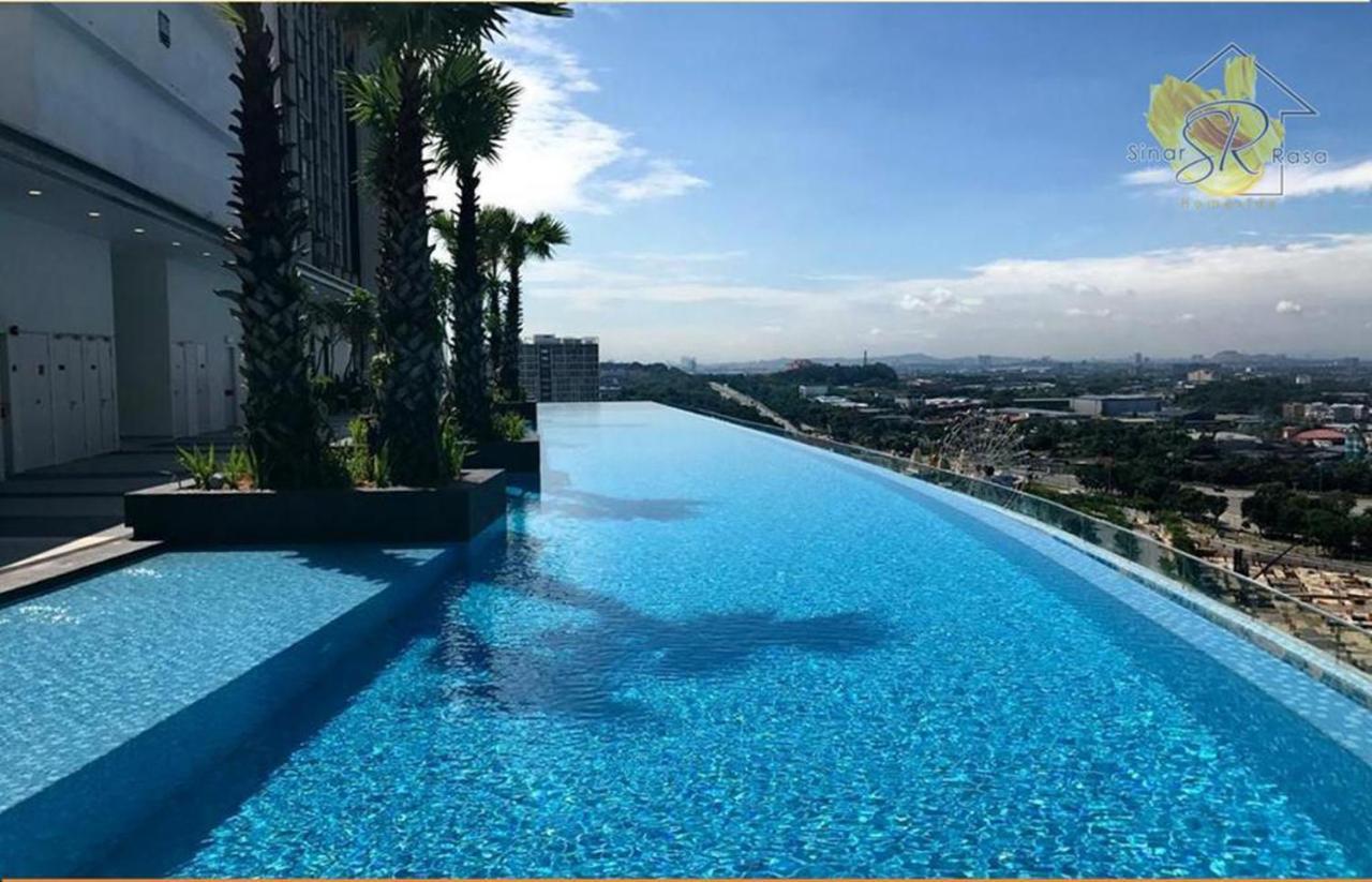 Happy Holiday,i-soho, I-city, ,free Wifi & Parking * Shah Alam
